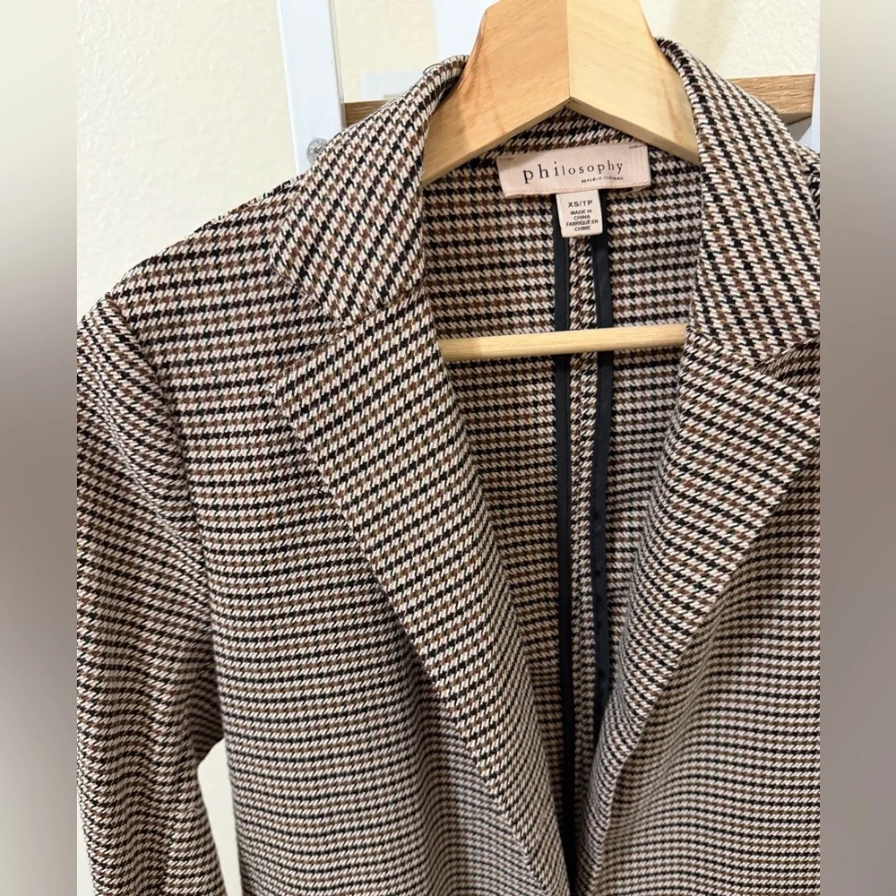 Philosophy Black and Brown Houndstooth Blazer - Picture 2 of 4